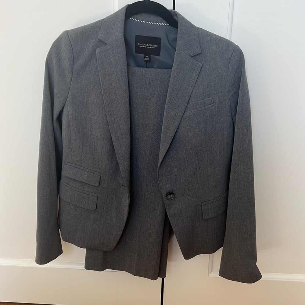Banana Republic Grey Pant Suit